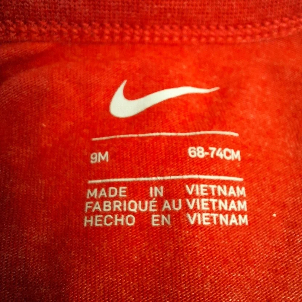 Nike Boys Red Already Awesome Long‎ Sleeve Bodysuit 9 Months Just Do It